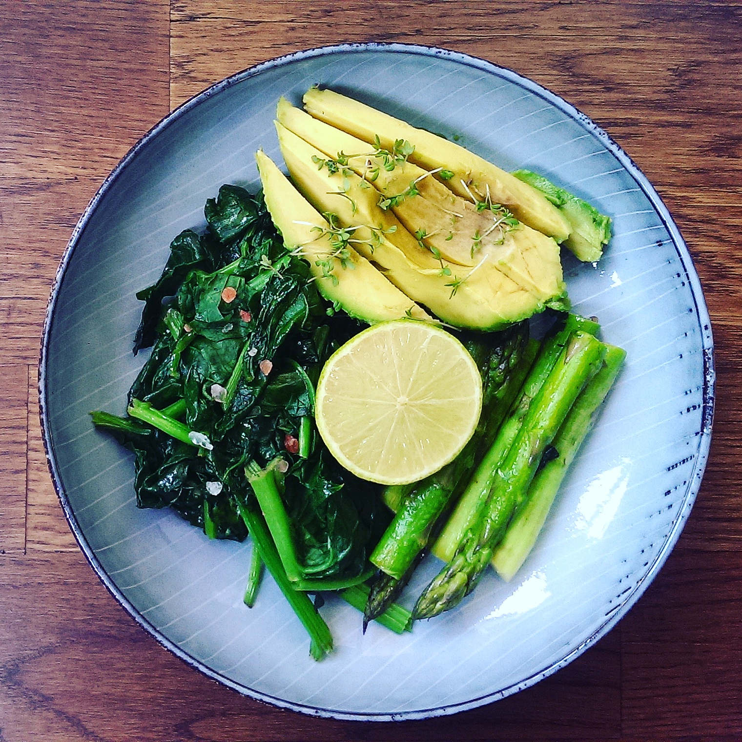 GREEN-GODDESS-SPARGEL-BOWL MIT AVOCADO - Bowls&Bites GREEN-GODDESS-SPARGEL-BOWL MIT AVOCADO - Bowls&Bites